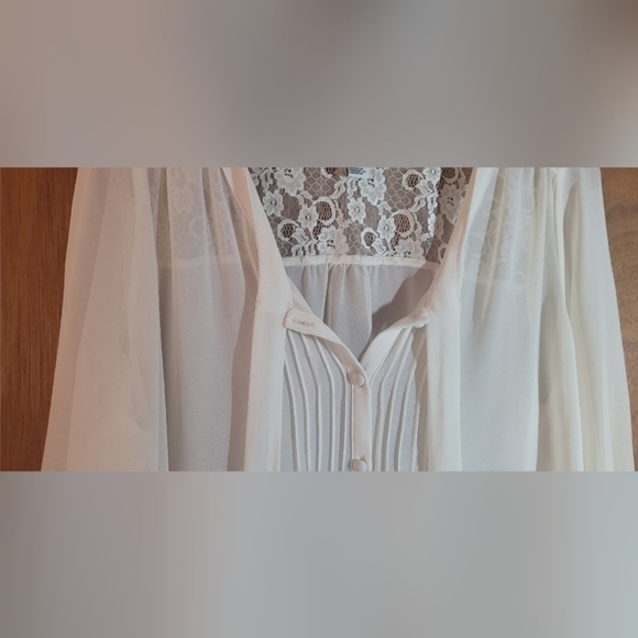 Sheer top - Picture 2 of 3